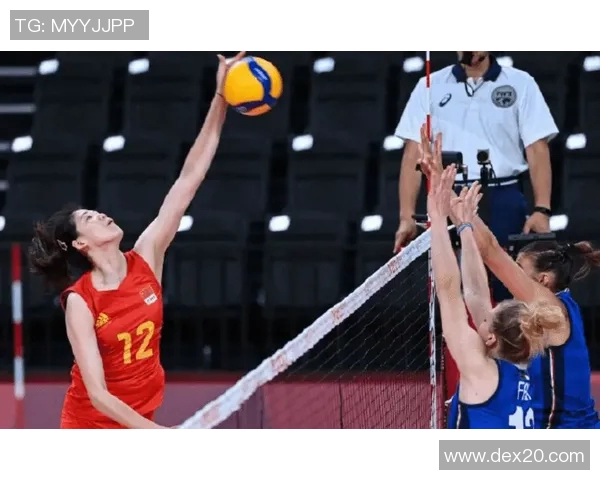 女霸王李月汝内线统治力爆发砍下23分11板助力加拉塔萨雷夺常规赛第三名