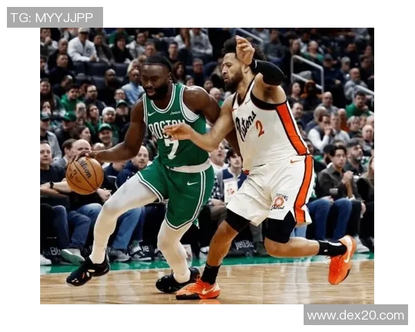 国王队与凯尔特人队的巅峰对决谁将赢得这场激烈的篮球盛宴